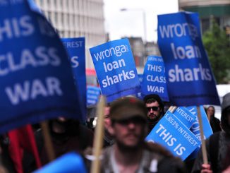 Payday loan brokers help themselves to UK savers’ accounts, customers outraged
