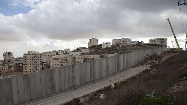 Israel to build over 1,000 settler homes in East al-Quds