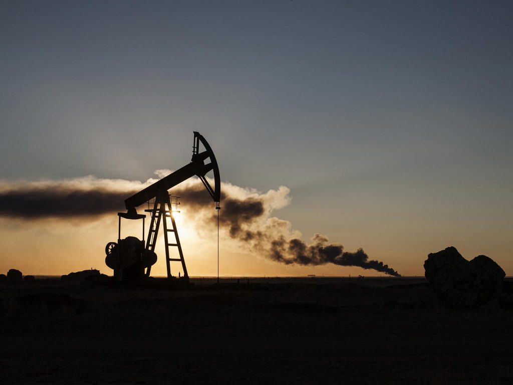 Big Oil, Qataris, Saudis Lick Lips As US ‘Fights ISIS’ By Bombing Syrian Pipelines