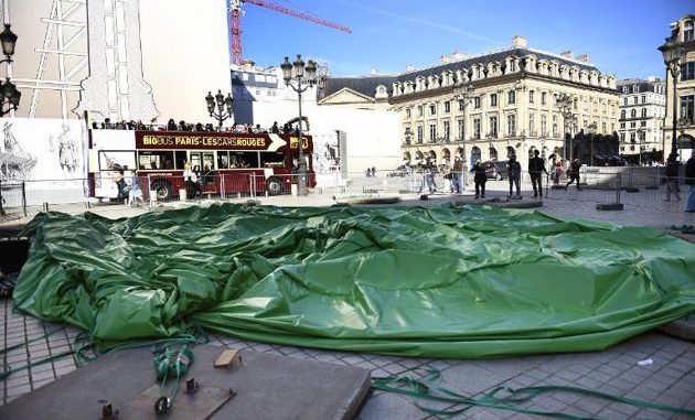 Vandals deflate Paris 'sex-toy' sculpture after outrage