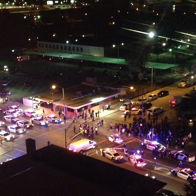 Ferguson Protesters Temporarily Block I-35E in Downtown Dallas