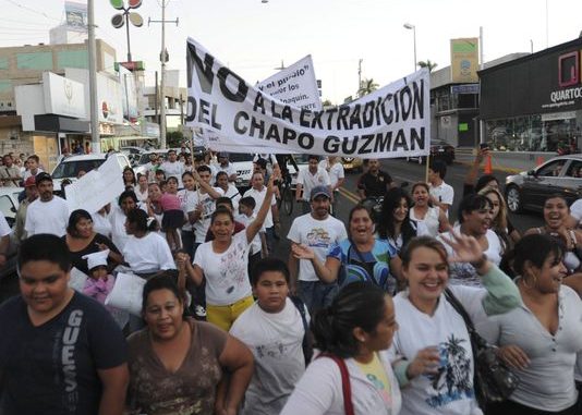 Hundreds Protest Against U.S. Support For Mexican Drug Cartels