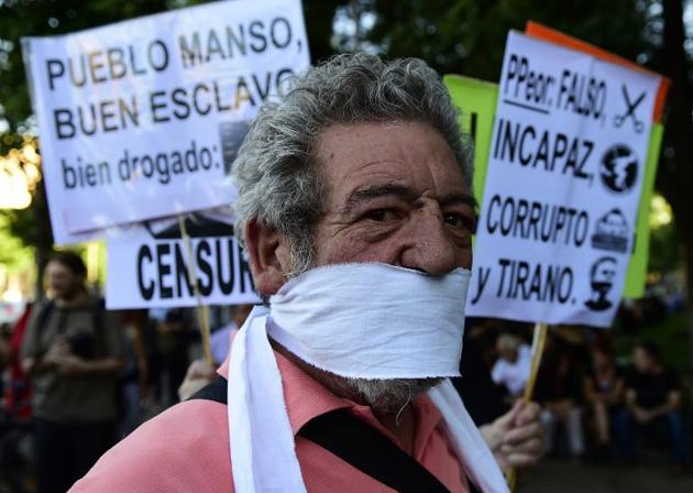 Spain passes new 'anti-protest' law