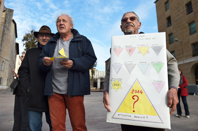 French city under fire over Nazi-style 'yellow triangle' homeless badges