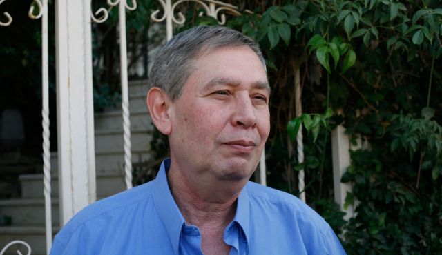 MOSSAD weighs into Iran sanctions row at secret meeting with senators