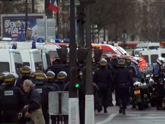 At least 2 killed as armed man takes hostages in kosher grocery store in Paris
