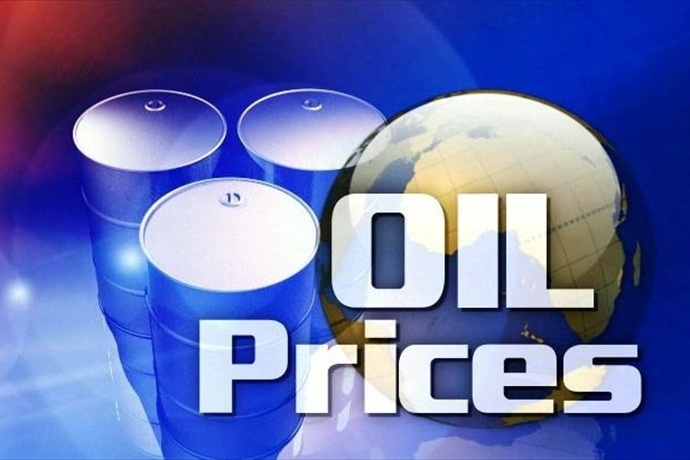 Dow Falls Over 300 Points as Oil Prices Dip Below $50