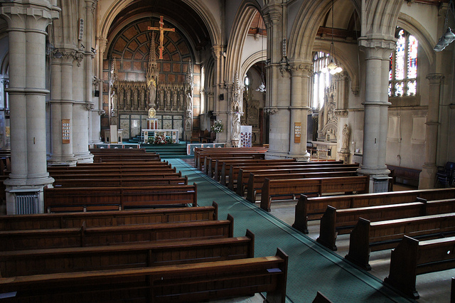 Judge orders father to take his children to church