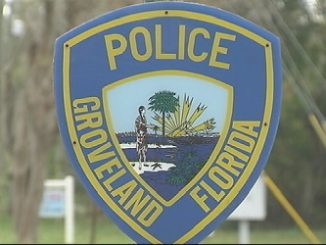 Cops Order 11 year old girl To Floor At Gunpoint