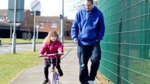 Police Threaten To Confiscate 4 Year-Olds Bike Because She Was Cycling On Pavement