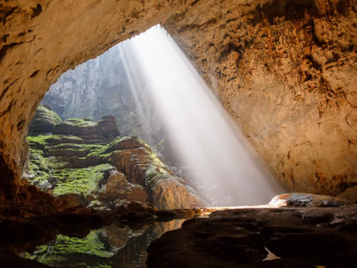 Hang Son Doong on Vimeo