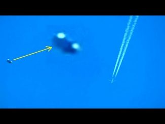 UFO investigaors say they are baffled by the object caught on camera by a professional photographer in Rome
