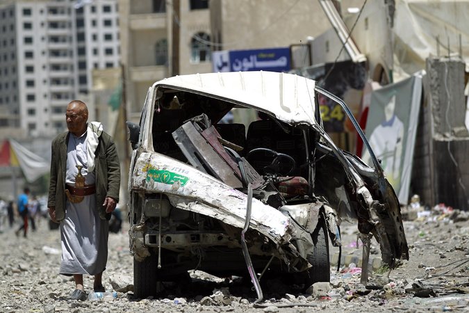 Saudi-Led Coalition Still Bombing Yemen Despite Calling Off Air Campaign