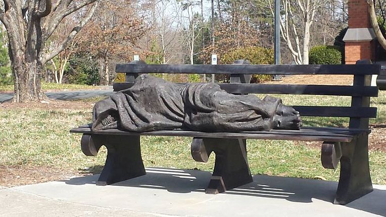 homeles jesus statue