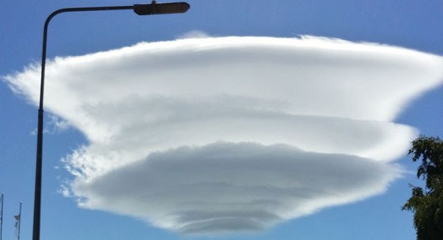 flying saucer clouds