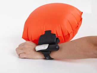 kingii stop drowning wrist device