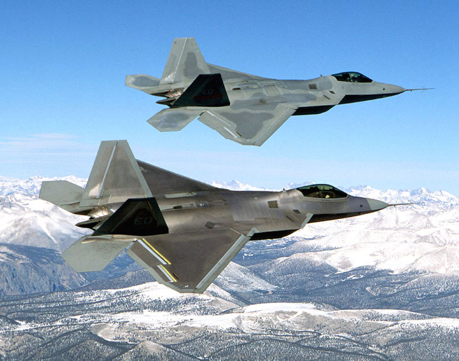 US deploy F-22 fighter jets to Europe amid Russia crisis