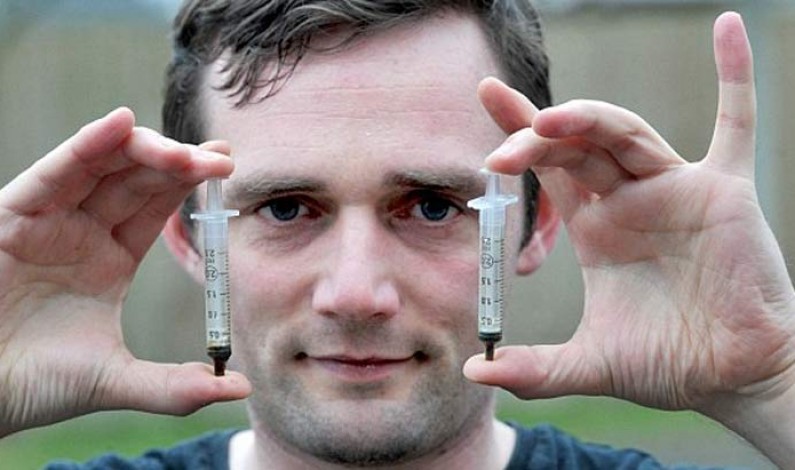 father says he cured his bowel cancer with cannabis oil