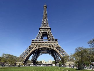 eiffel tower