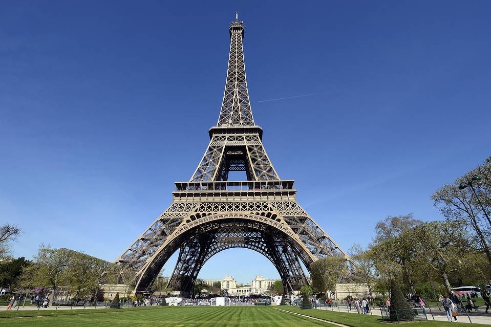 eiffel tower
