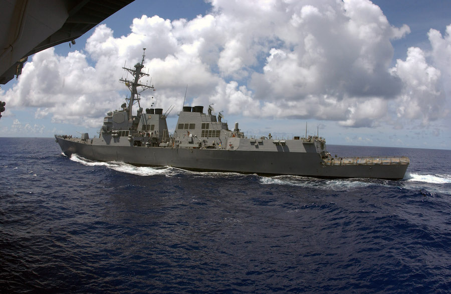 US sending warship to China islands amid escalation tension