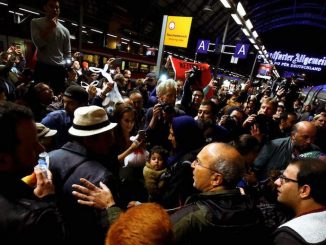 A German politician has said that the current migrant crisis could engulf the country in a civil war