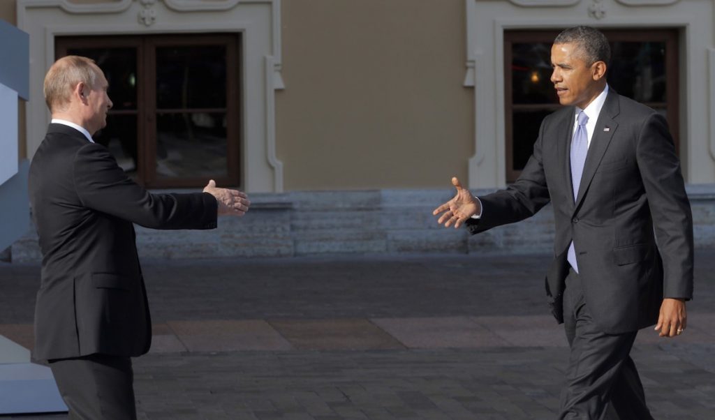 Putin and Obama hold secret closed door talks about the escalating tension between Turkey and Russia