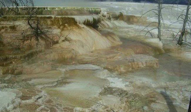 Hundreds of people keep going missing at Yellowstone volcano site