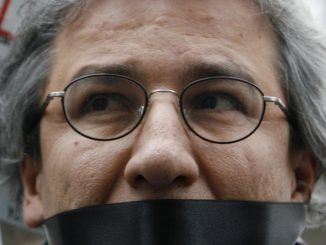 Turkish journalist Can Dundar arrested for exposing trucks with weapons bound for ISIS militants