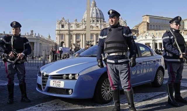 Anonymous say they foiled Italy terror plot