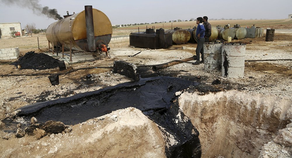 Norway claims that ISIS smuggle and sell oil to Turkey at very low prices