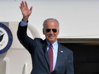 Joe Bidens arrival in Ukraine signifies the U.S. desire to pursue World War III, a political analyst has said