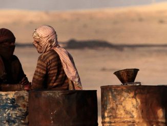 Turkish officers caught colluding with ISIS