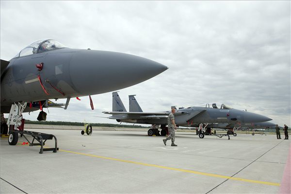 US F-15 aircraft leave Turkey for unknown reason