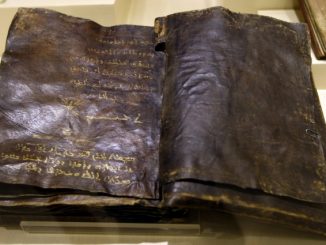 1,500 year old bible reveals that Christ was not crucified