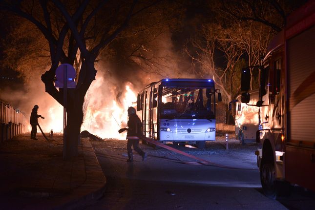 28 people killed in car bomb explosion in Turkey