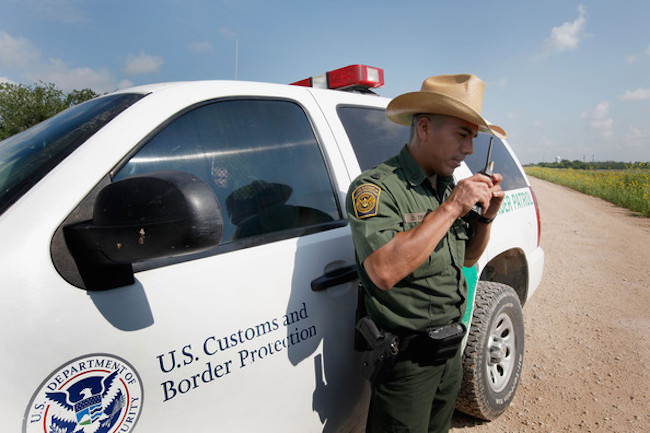 U.S. border agents ordered to 'stand down' and allow illegal immigrants to enter