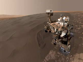Can’t wait to share science results from Namib Dune; but first, let me take a #selfie https://t.co/sv2bH6ghSg pic.twitter.com/03TmNosXHQ&mdash; Curiosity Rover (@MarsCuriosity) January 29, 2016