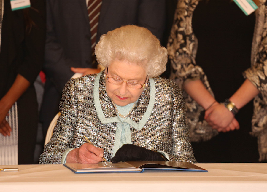 Queen Elizabeth vetoes voting change proposals that would allow proportional representation in the UK