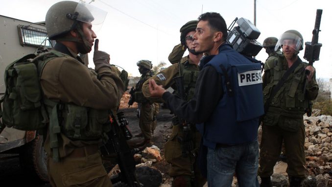 Israel crackdown on independent media, following in Turkey's footsteps