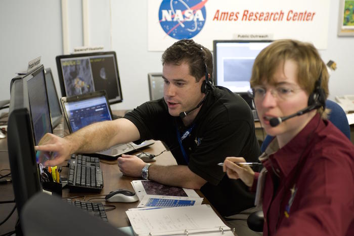 NASA receives alien signals from the center of the Earth