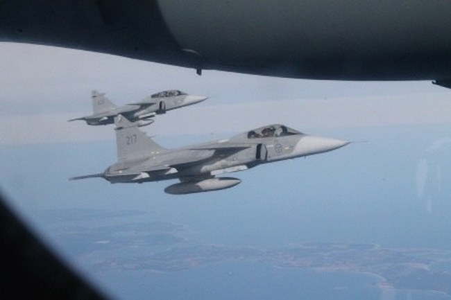 NATO jets follow Russian Defence Minister's plane over the Baltic sea in deliberate provocation