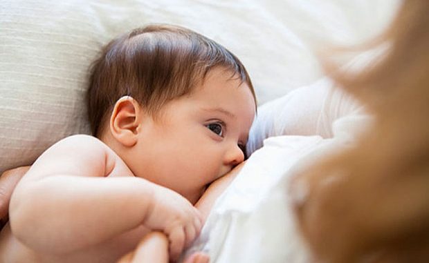 Experts Want To Stop Calling Breastfeeding Natural