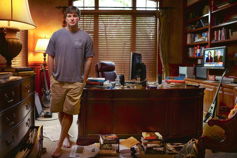 Michael Burry, the man who famously predicted the subprime mortgage crisis, says he has 'done the math' and a global financial meltdown that will lead to World War 3 is on the horizon and we are marching towards it at an ever increasing pace.