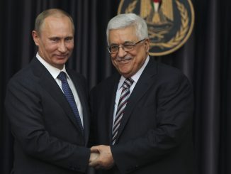Putin supports Palestinian's efforts for Middle East settlement