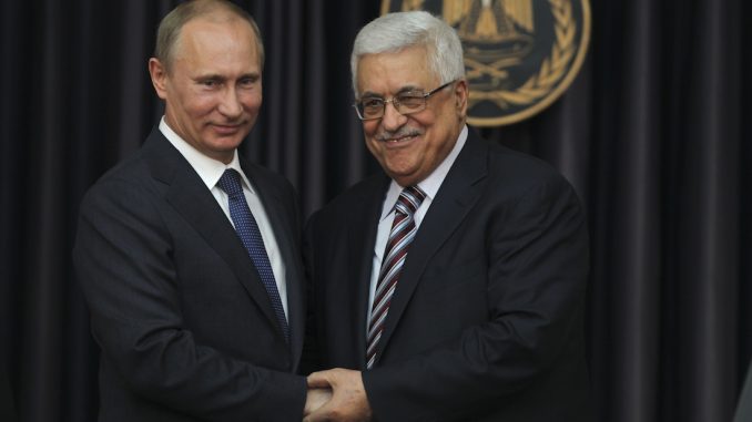 Putin supports Palestinian's efforts for Middle East settlement