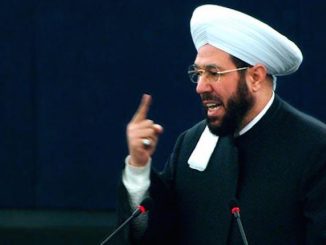 Syrian Grand Mufti says Israel use ISIS militants to blackmail Syria