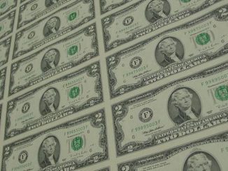 Cops called after student attempts to use $2 dollar bill to buy lunch at school