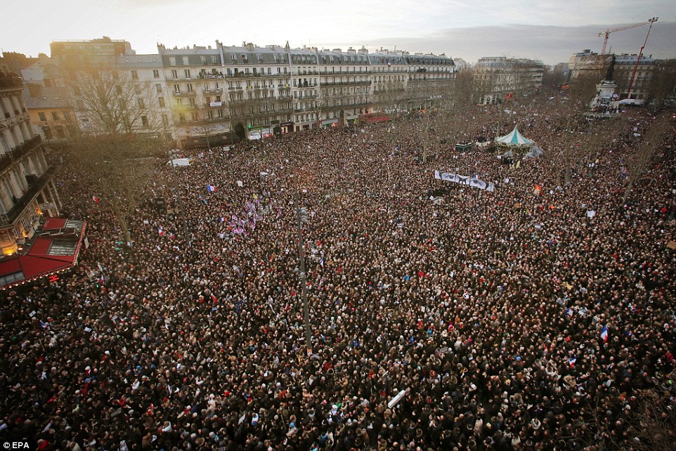 French protestors are rising up in their millions against a ruling class in France determined to take away their rights.