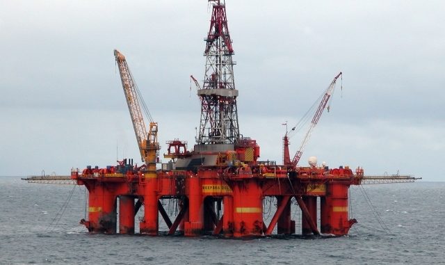 Obama Approved Hundreds Of Offshore Fracking Drills In Gulf of Mexico